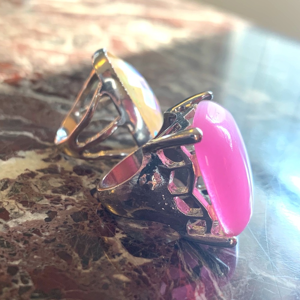 2 Handcrafted Rings - Picture 4 of 6